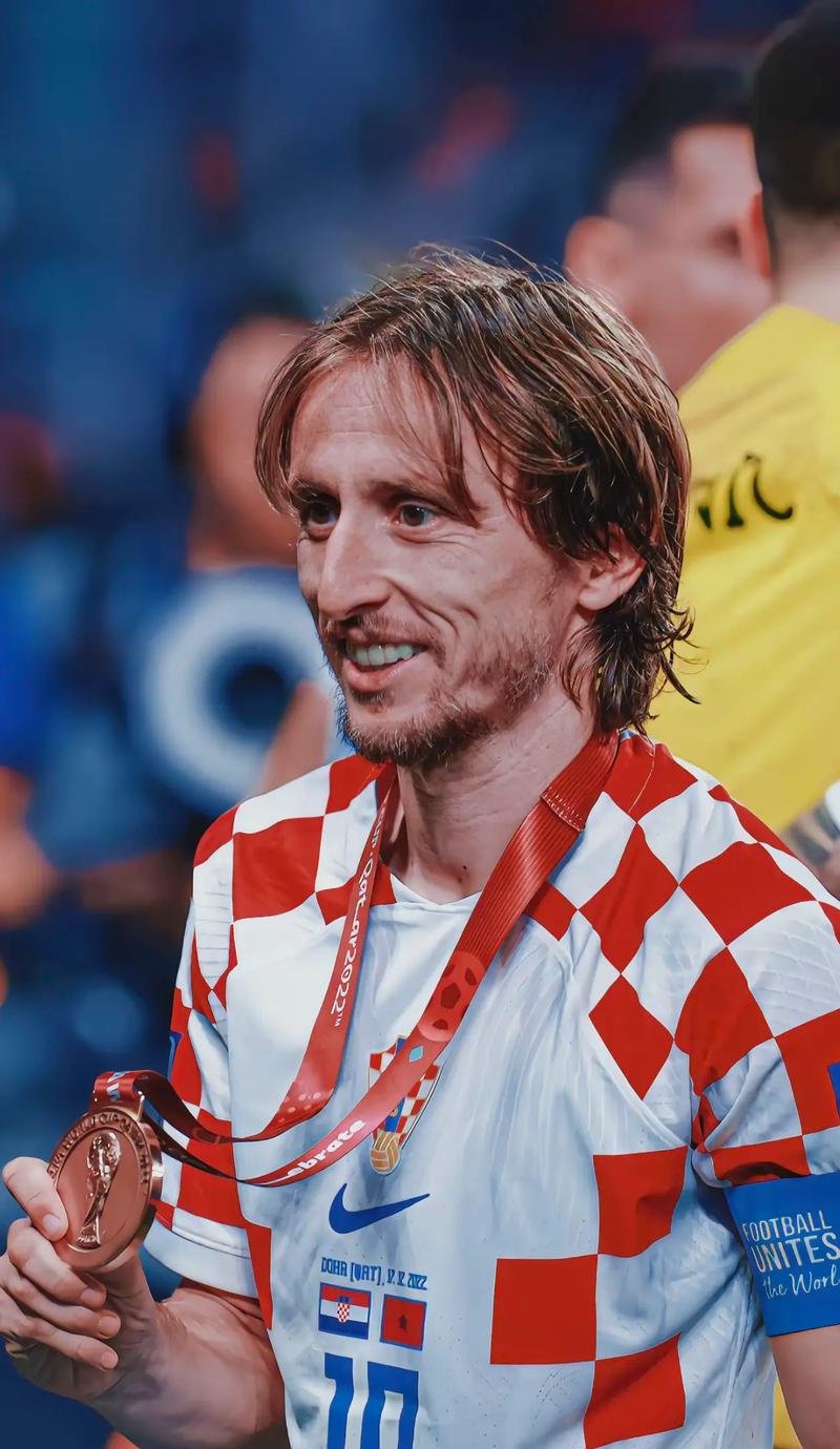 莫雷托：国米明夏肯定会买新中卫，目前正密切关注奥多涅斯