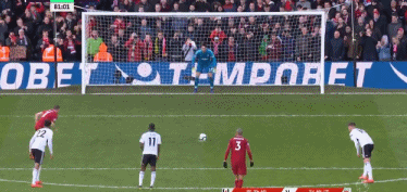 约克：理解有球迷对曼联建新球场不满，但现实是时代会变化